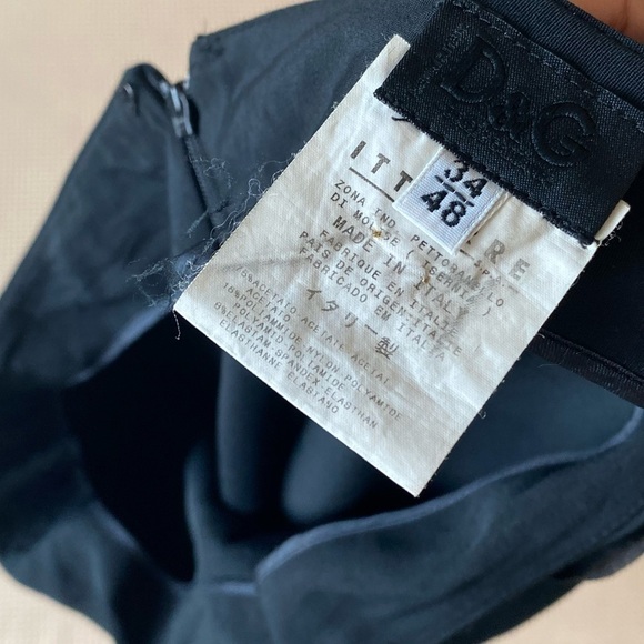 Vintage Dolce & Gabbana black skirt. Size 48 - Picture 7 of 16
